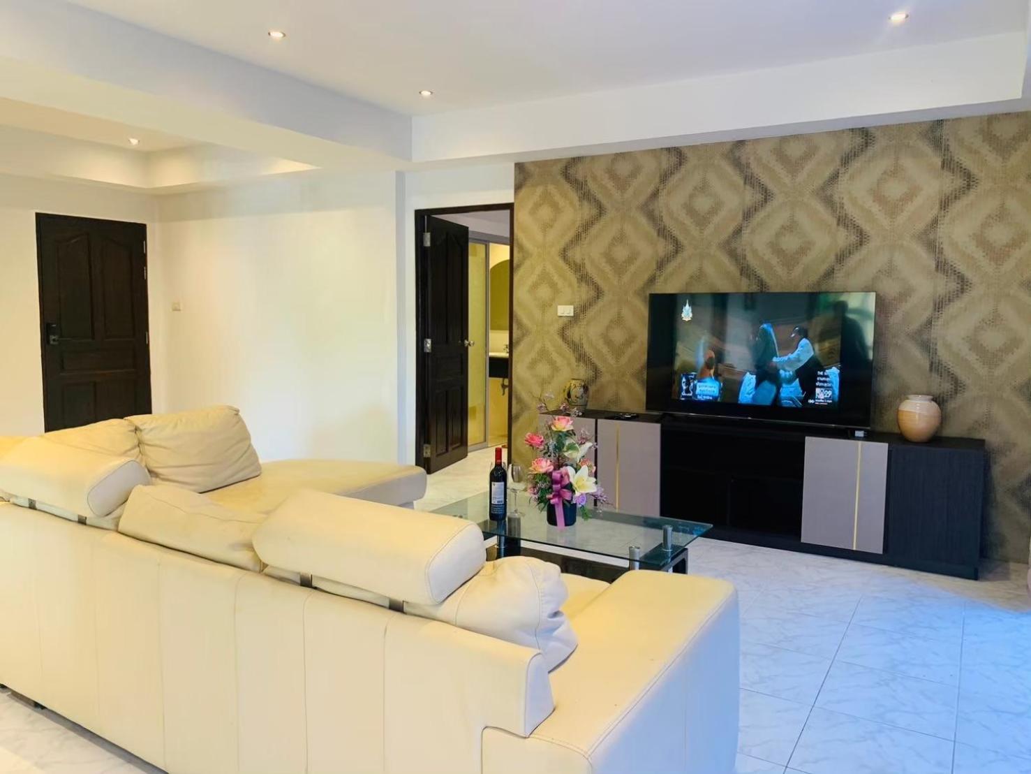Rawai By Wijitra Apartment